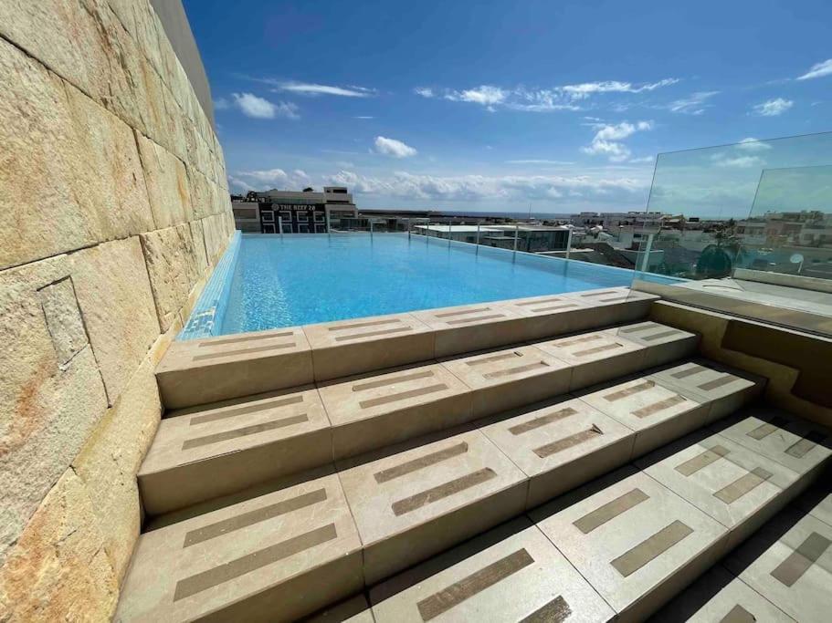 Penthouse On 5av! Private Pool! Rooftop With Ocean View Apartment *