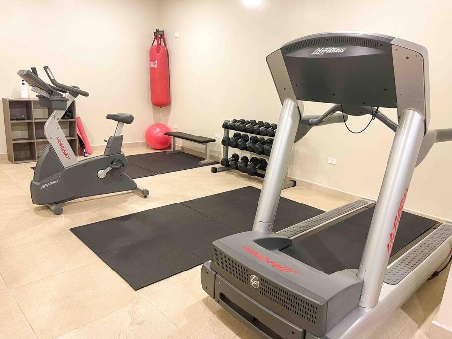 Apartment 2br Modern 5th Av - Corazon E1