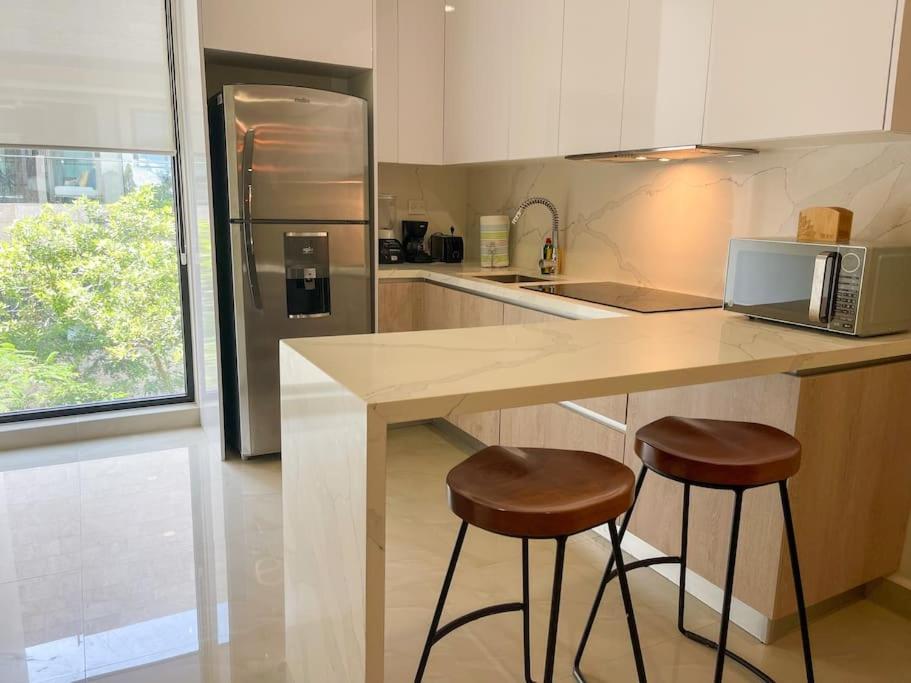 Apartment 2br Modern 5th Av - Corazon E1 *