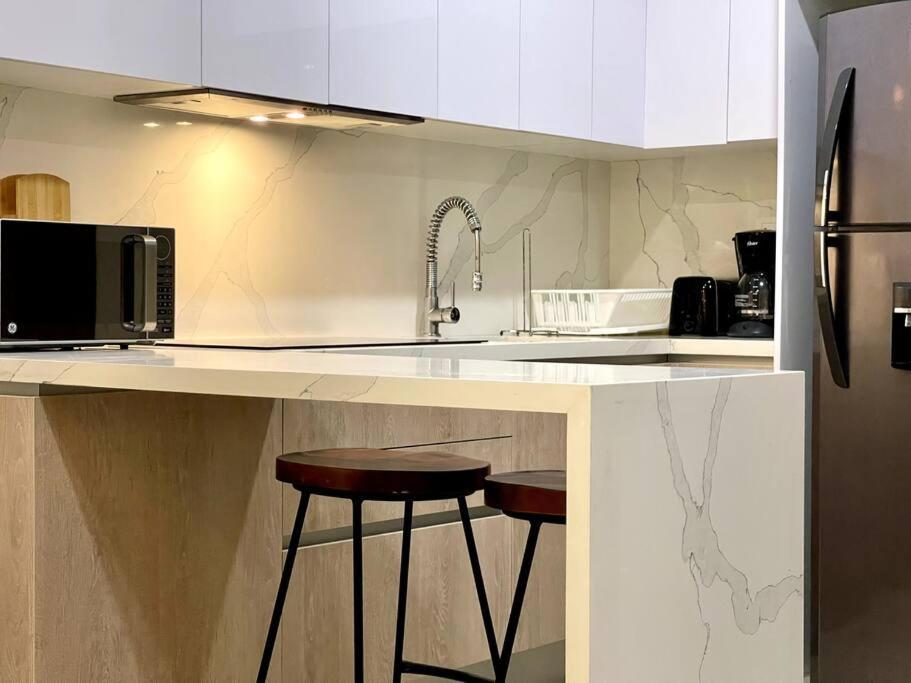 Modern 5th Av - Rooftop Pool-distrito Corazon F5 Apartment *