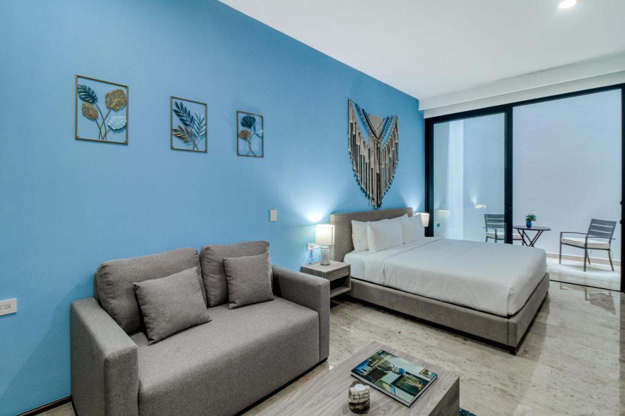 The Perfect Place, Unit 005 Hotel *