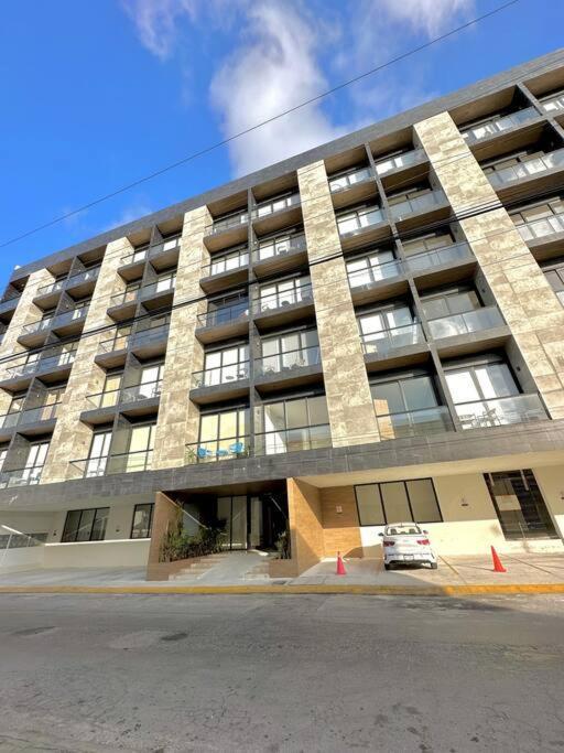 Apartment New Pool View Cozy / Jacuzzi, Gym & Pool *