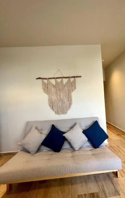 Apartment New Pool View Cozy / Jacuzzi, Gym & Pool *