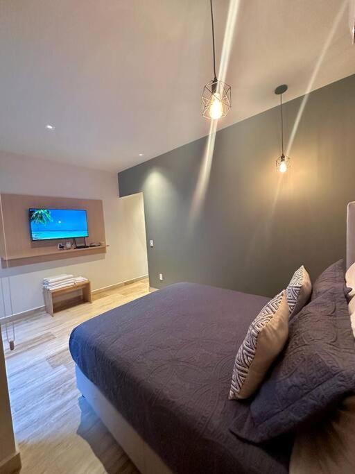Apartment New Pool View Cozy / Jacuzzi, Gym & Pool *