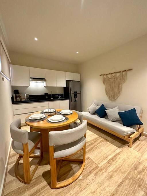 Apartment New Pool View Cozy / Jacuzzi, Gym & Pool Playa del Carmen