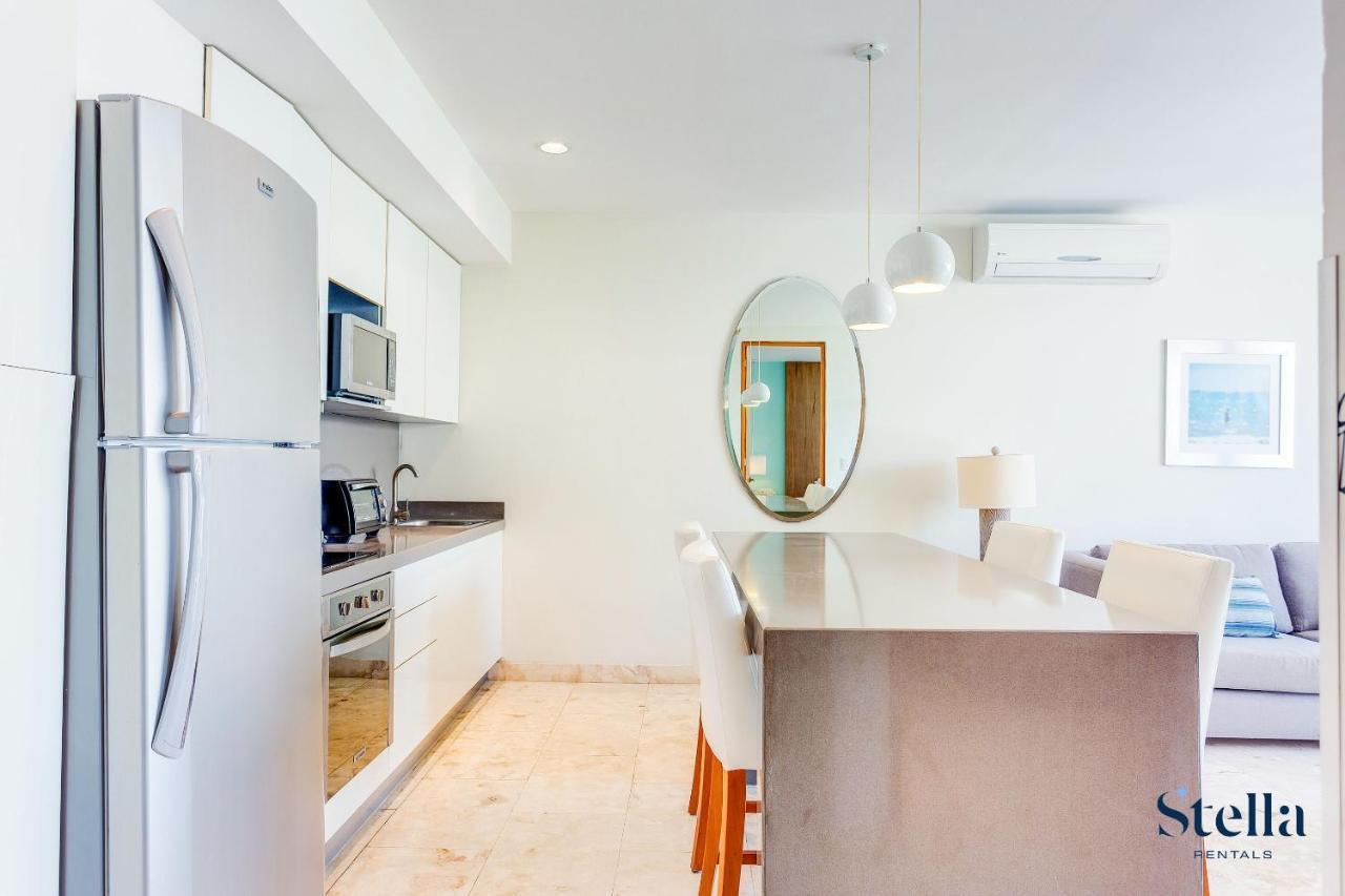 A-nah Apartments, Rooftop Pool, Walking Distance To 5th Avenue Apartment *