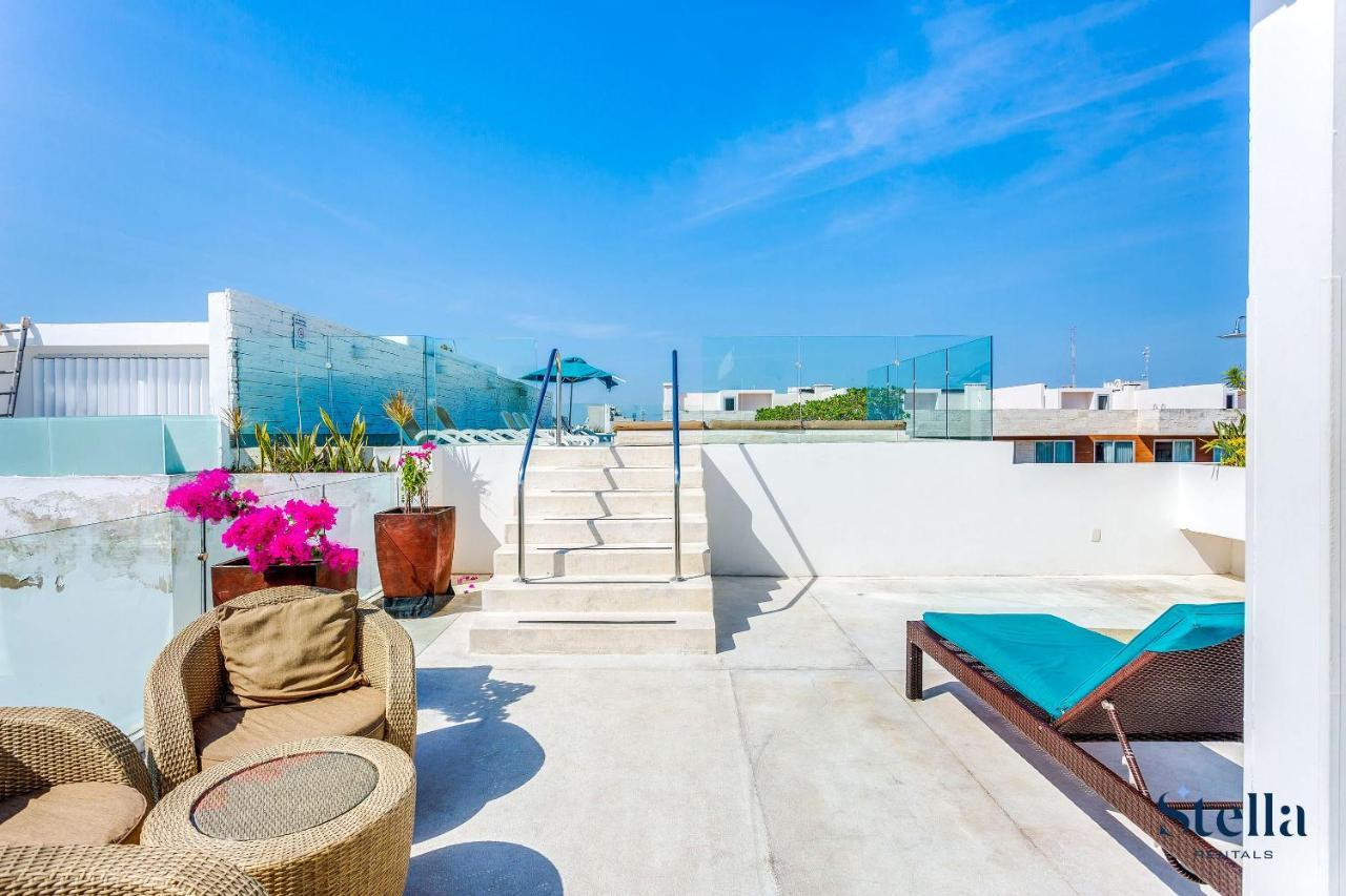 A-nah Apartments, Rooftop Pool, Walking Distance To 5th Avenue Apartment
