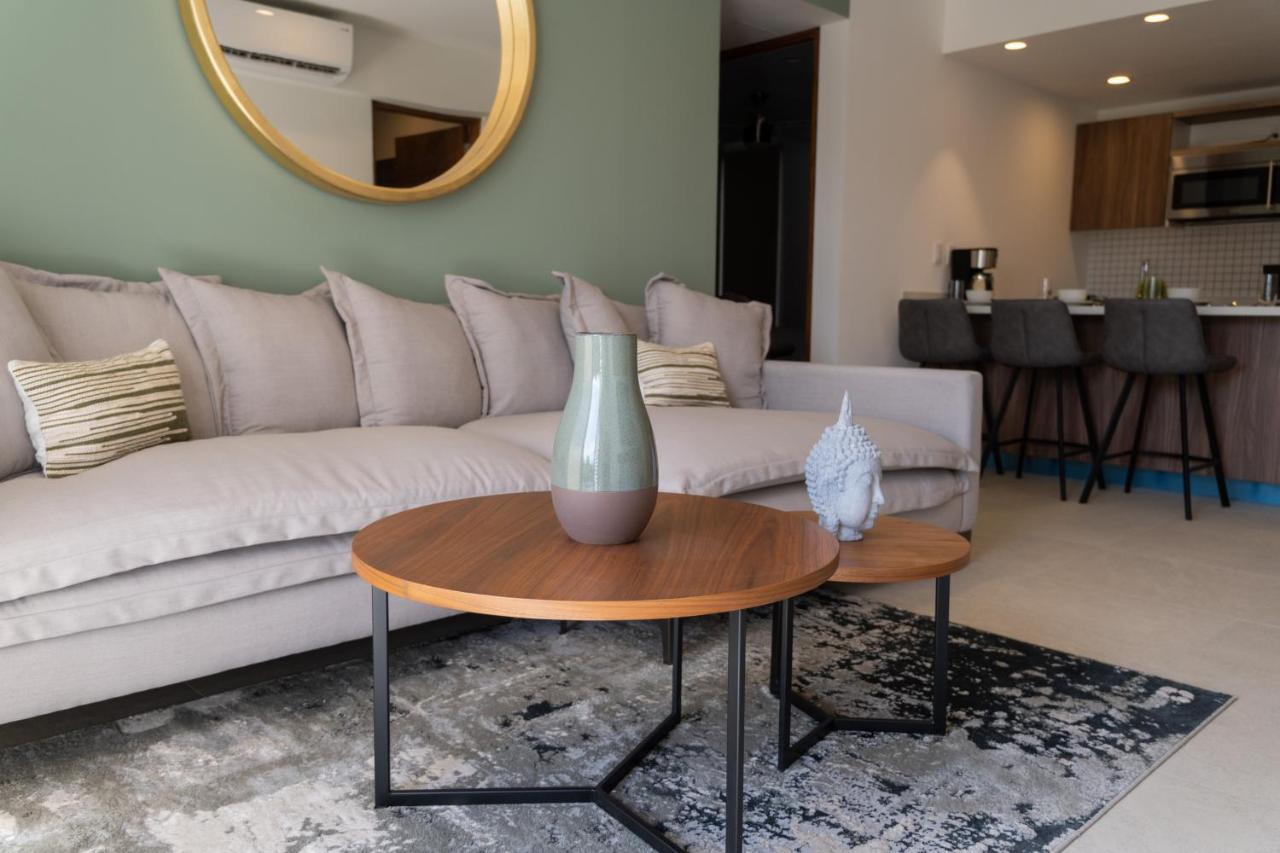 Fancy 3 Bedroom In Downtown Playa Rooftop Pool Gym * Playa del Carmen