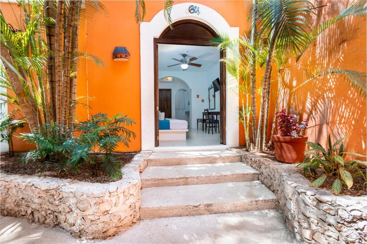 Casa De Flores Hotel