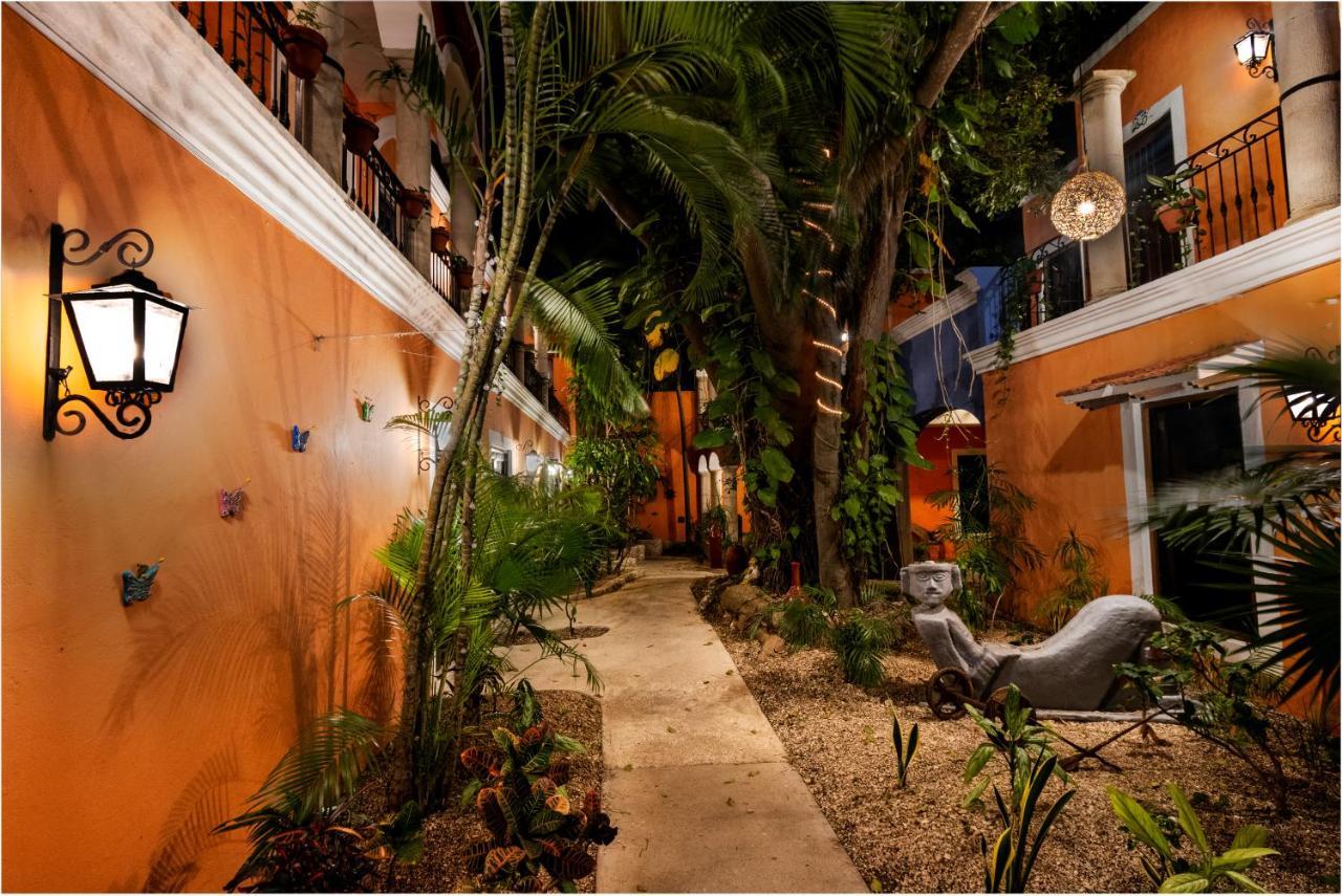 Hotel Casa De Flores