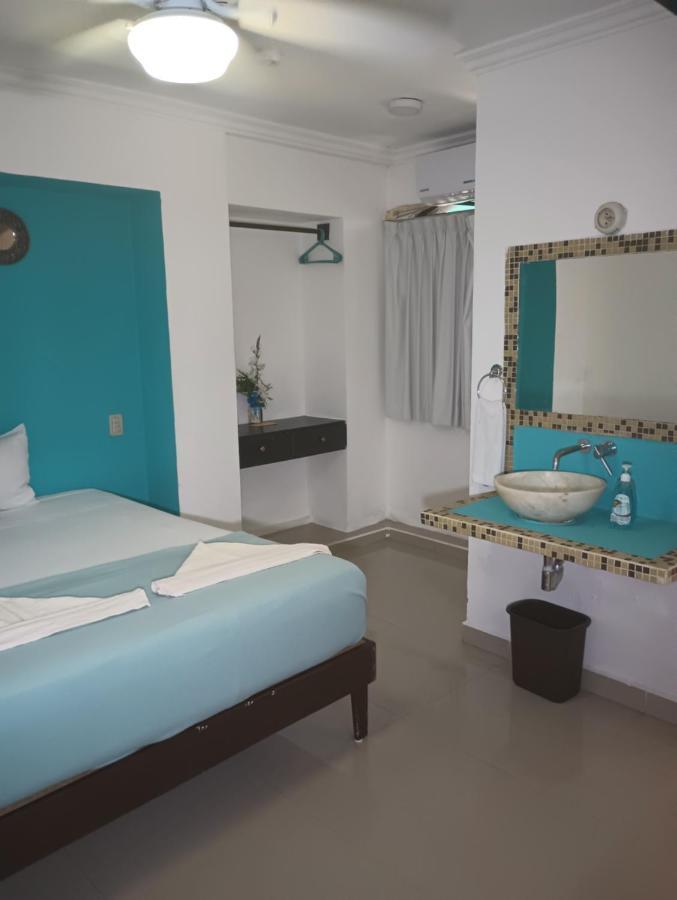Playa Y Mar Suites - Avenida Quinta - Only 1 Block From Beach!!! Hotel