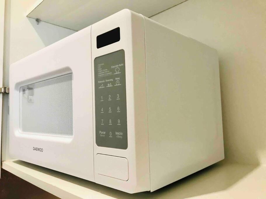Appartement Workspace-reliable Wifi-ac Close To Everything *