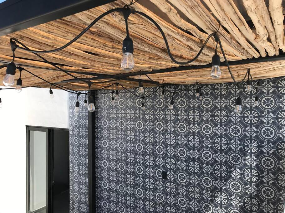 Appartement Workspace-reliable Wifi-ac Close To Everything