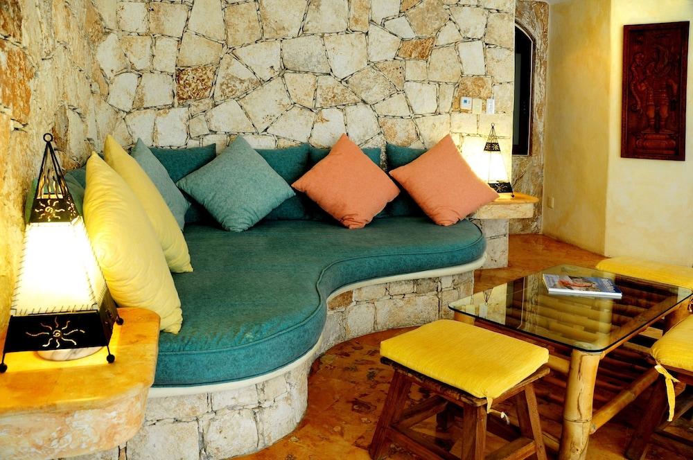 Hotel Sacbe And Club Playa del Carmen