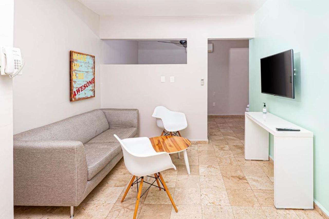 Boutique Rato 10 Hotel