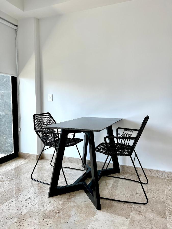 Location One Block From 5th Apartment Playa del Carmen