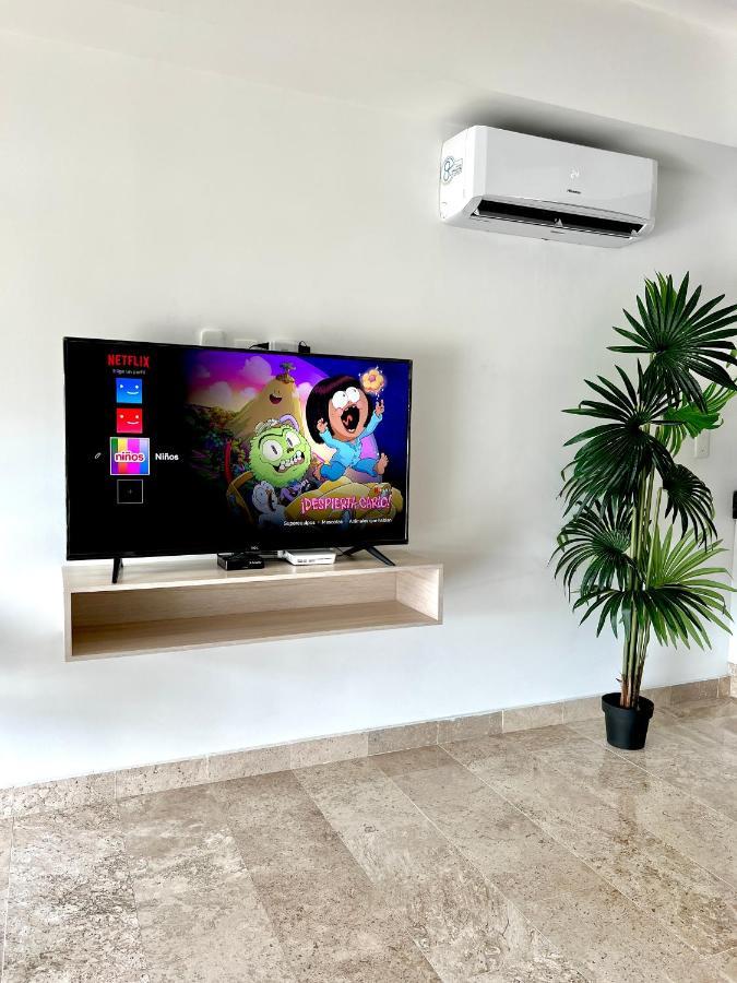 Apartment Location One Block From 5th Playa del Carmen