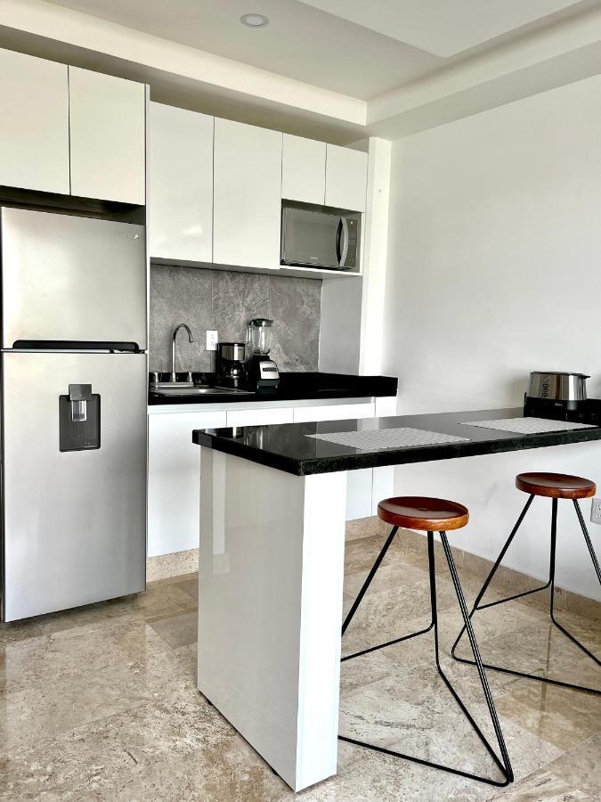 Apartment Paradise Steps 5thav & Playa del Carmen