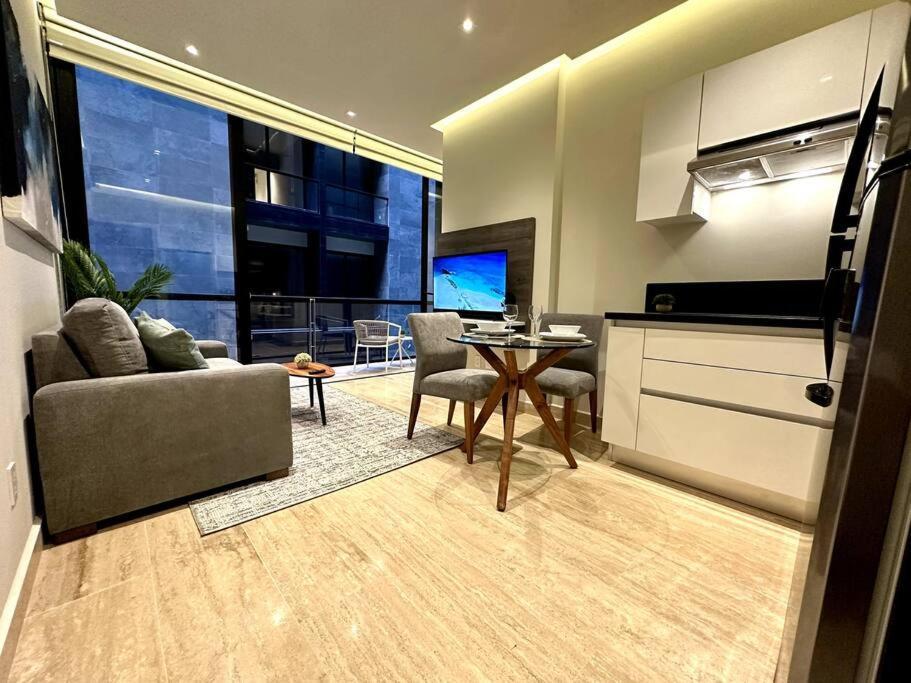 Modern Loft With Rooftop Pool & Steps From The By Solmar * Playa del Carmen