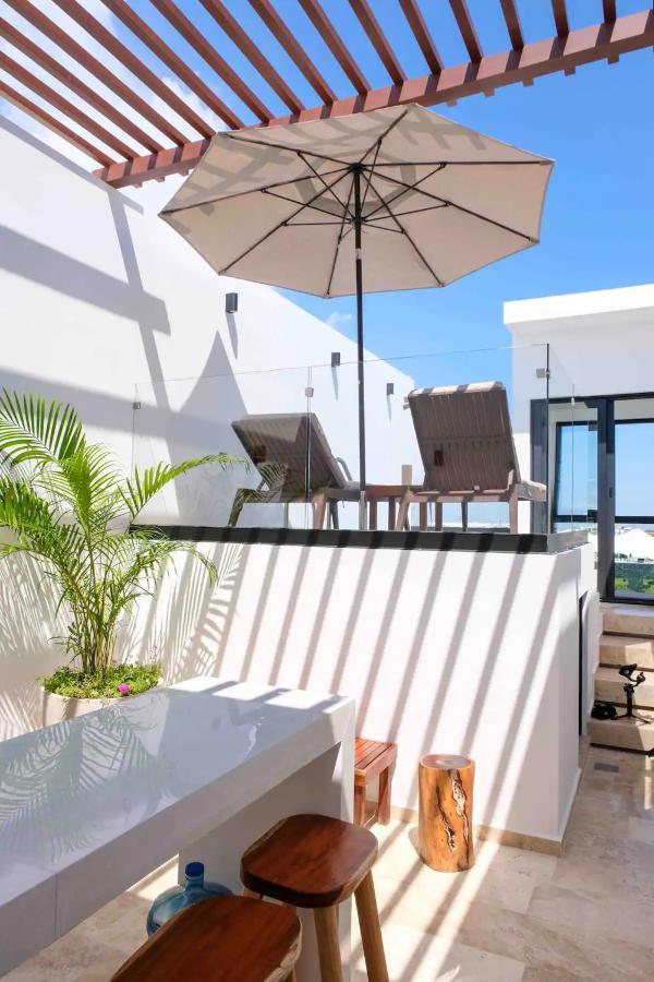 Appartement Stayon5a.av.penthouse With Privatepool Freeparking