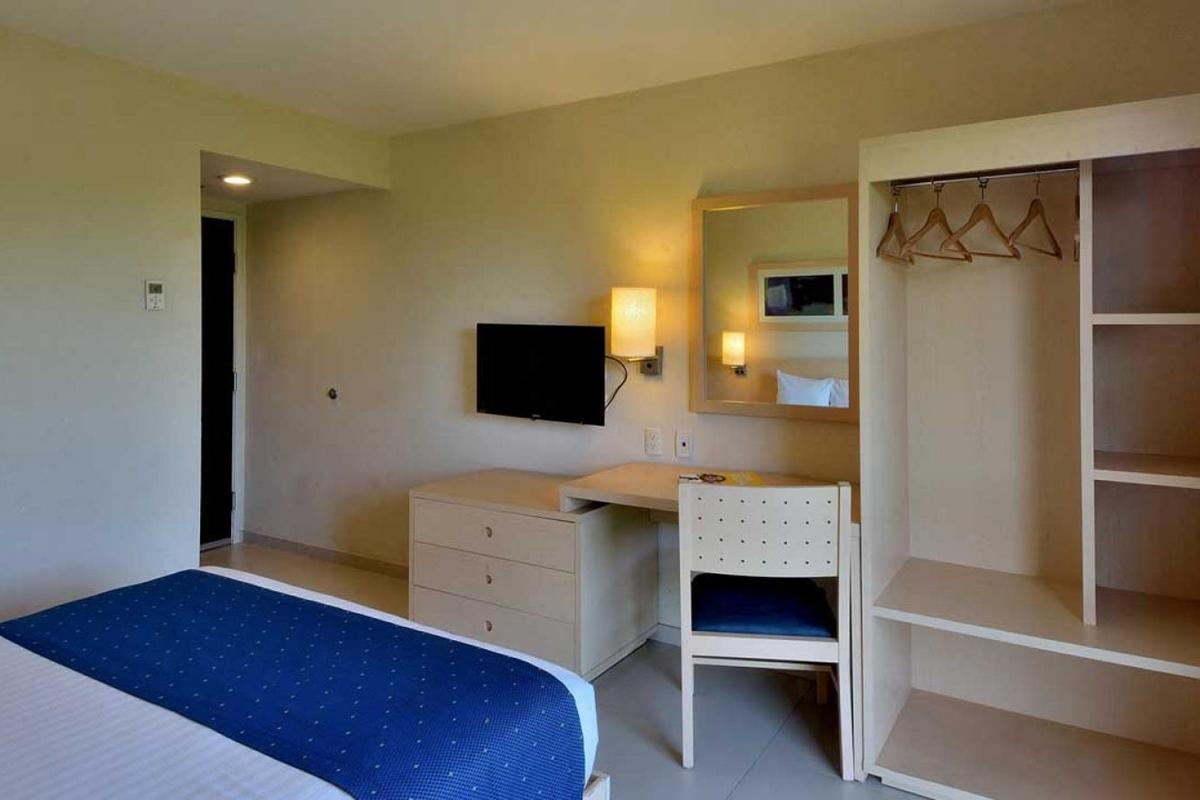 Hotel Express By Marriott 4*
