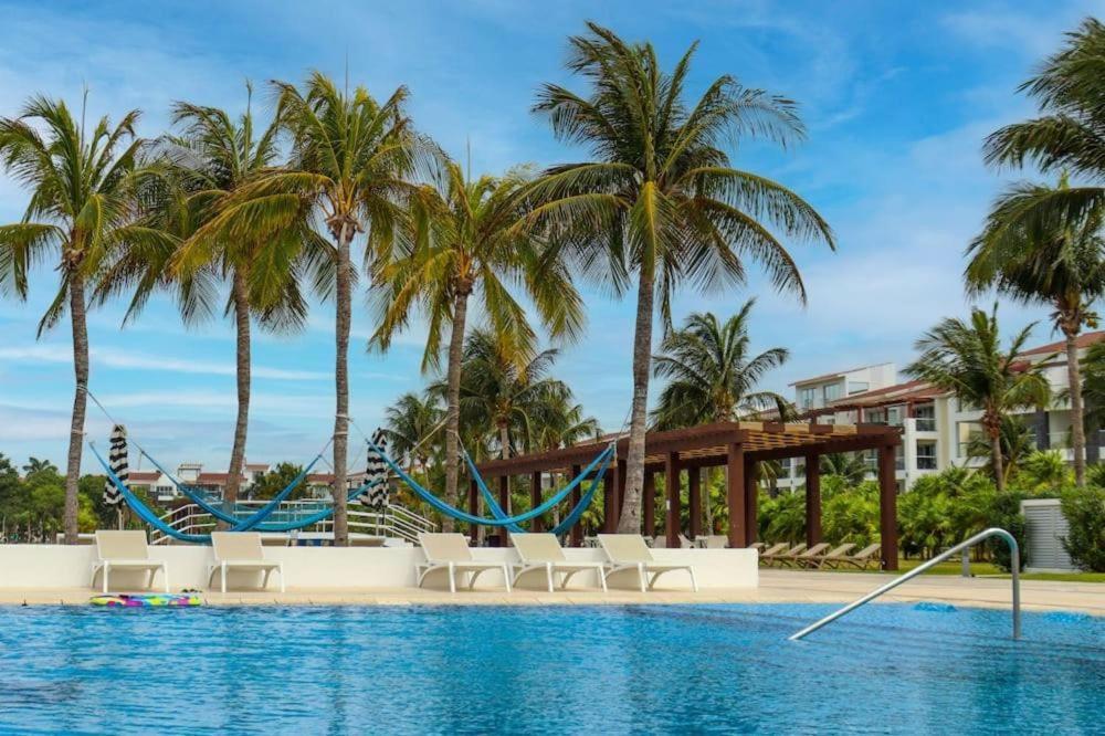 Luxury Beachfront At Mareazul