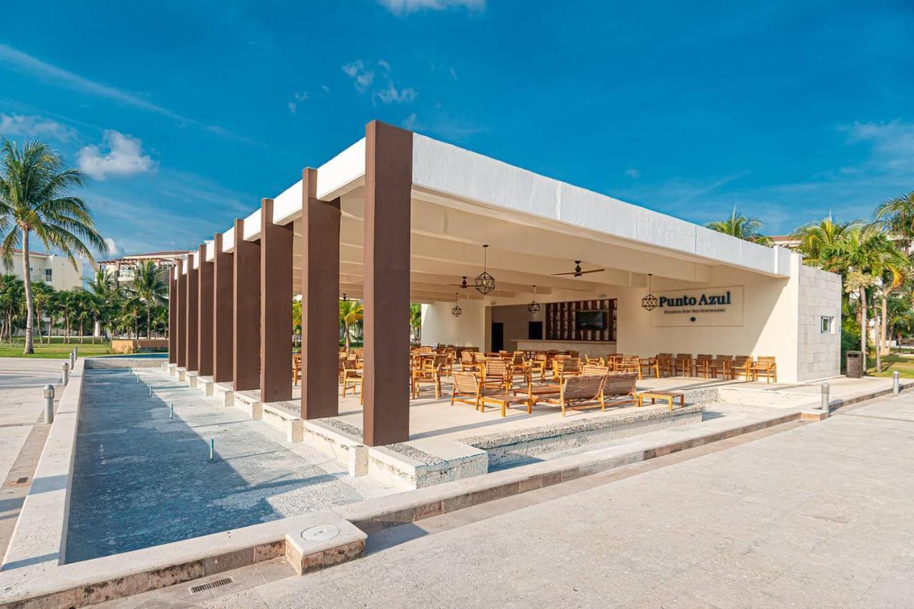 Luxury Beachfront At Mareazul Apartment Playa del Carmen