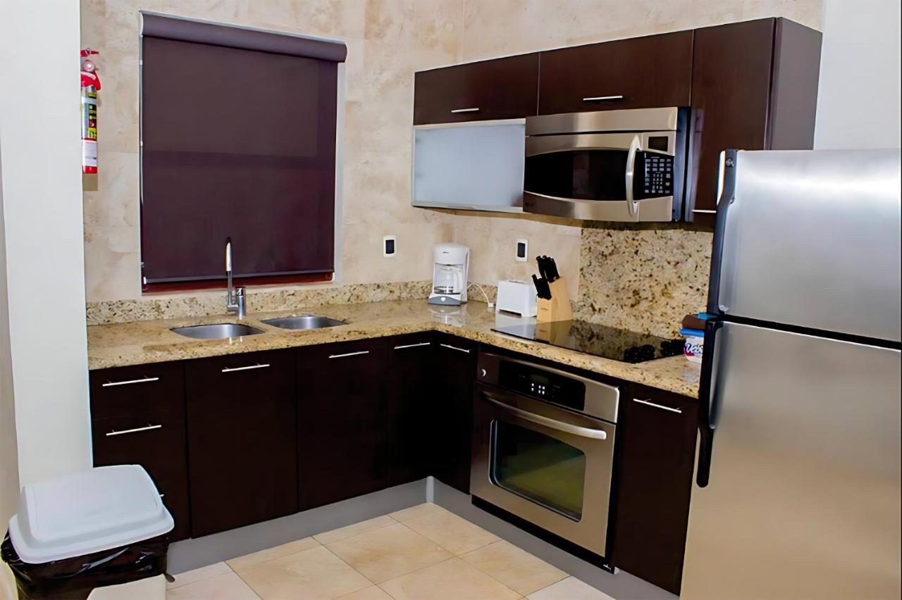 Faro 201 Beachfront With Ocean View, Close To 5th Av