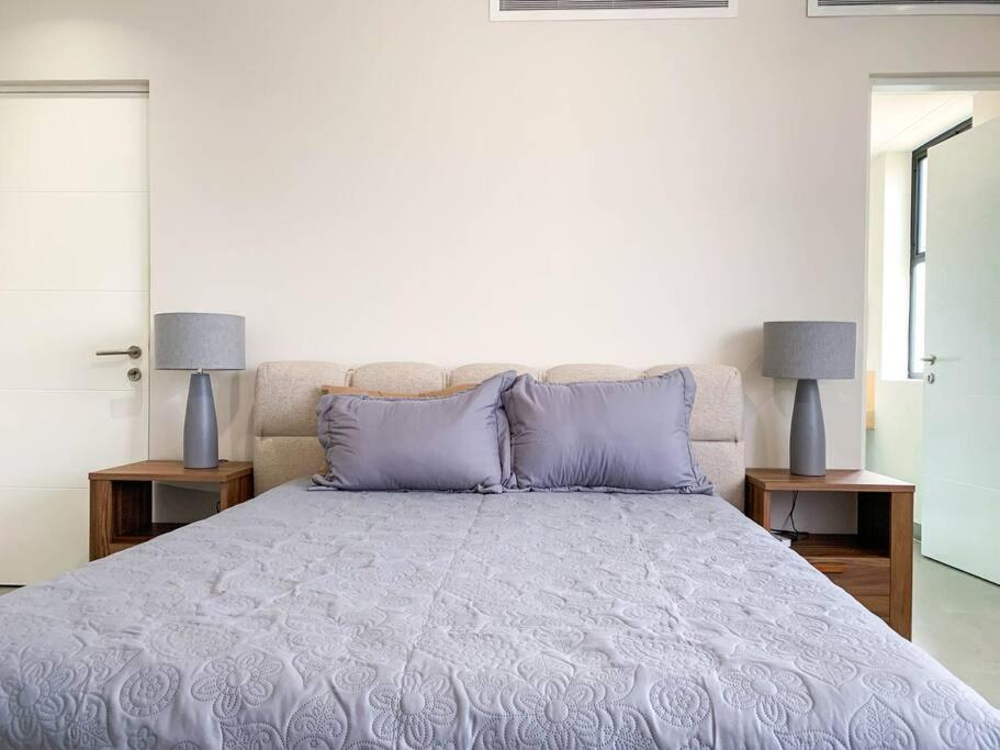 New Offer With Roof Pool Apartment