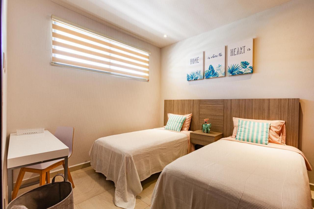 Brand New! 10min To Wifi 200mb Gym Pool * Playa del Carmen