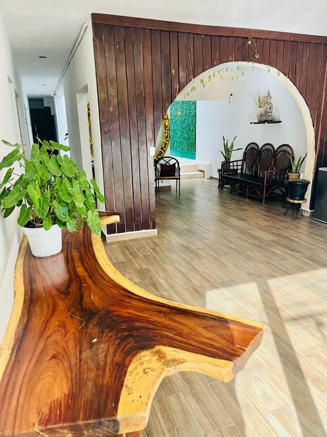Ocean Boutique Suites Hotel 4*