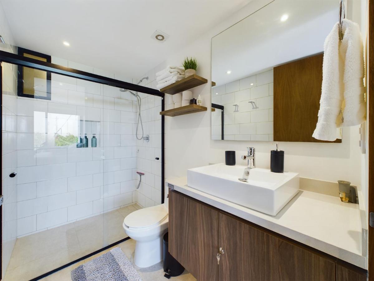 Apartment Spacious And Centrally A Few Streets From The By Yeah *