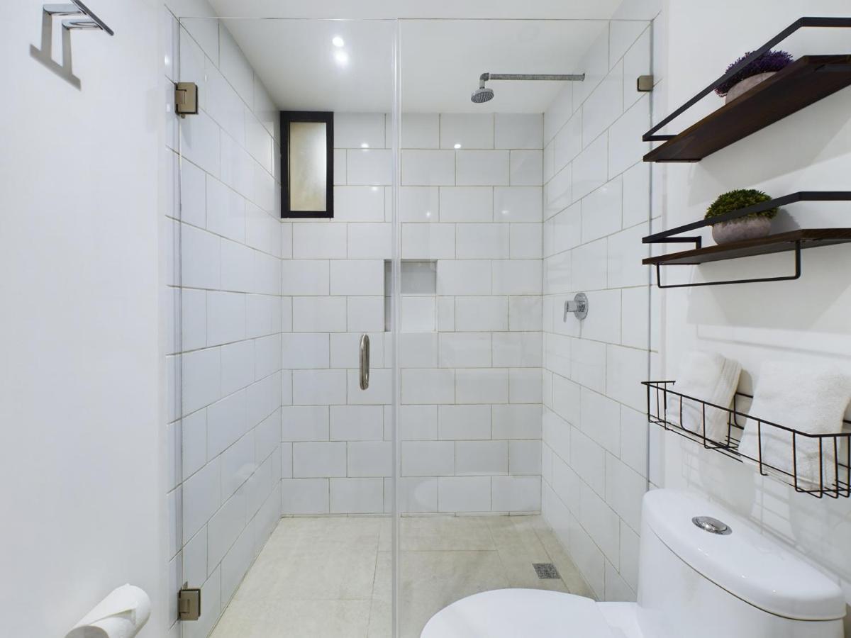 Spacious And Centrally A Few Streets From The By Yeah * Playa del Carmen