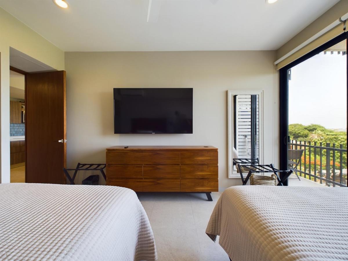 Spacious And Centrally A Few Streets From The By Yeah