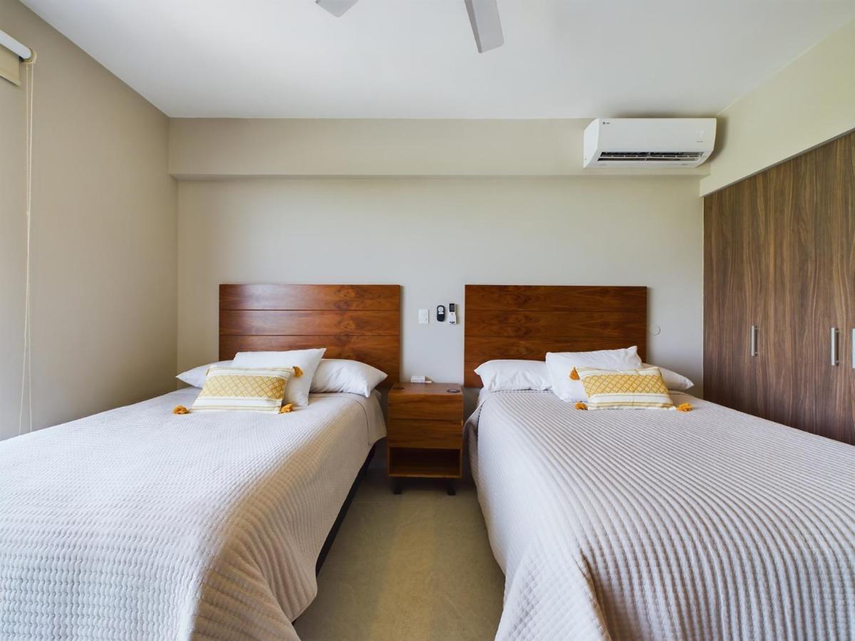 Spacious And Centrally A Few Streets From The By Yeah * Playa del Carmen