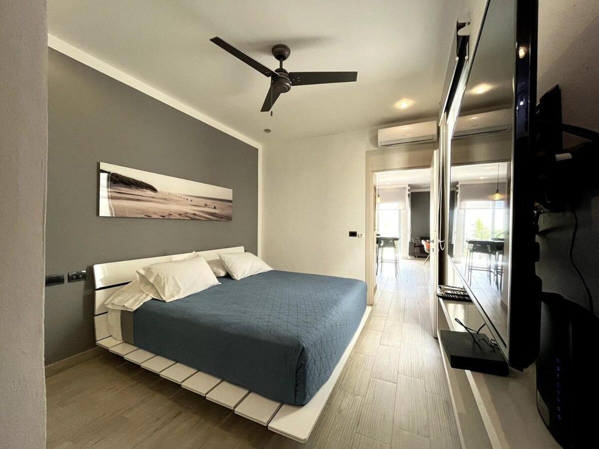 Cute And Great Location Place Downtown Playa Apartment *