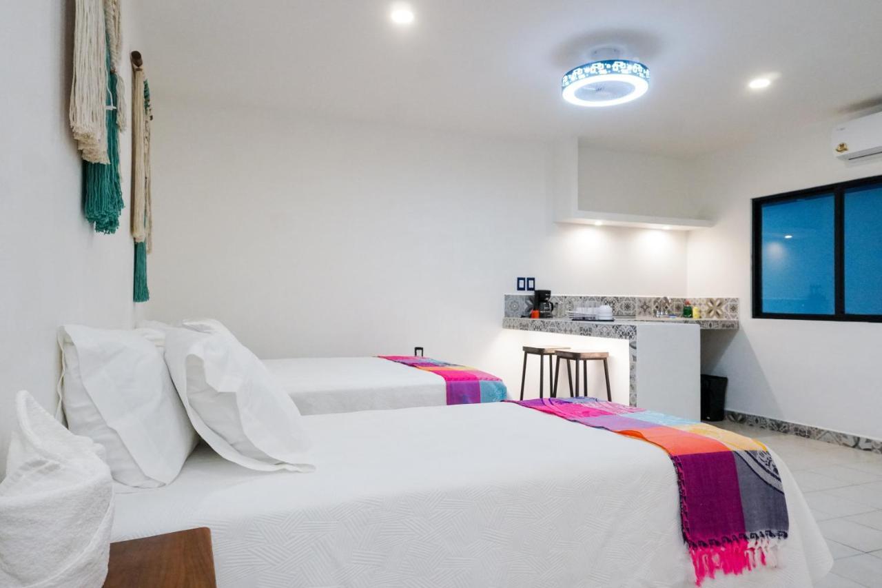 Linda Vecindad Hotel