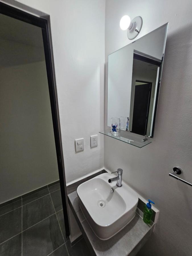 Comodo Departamento En Playa del Carmen