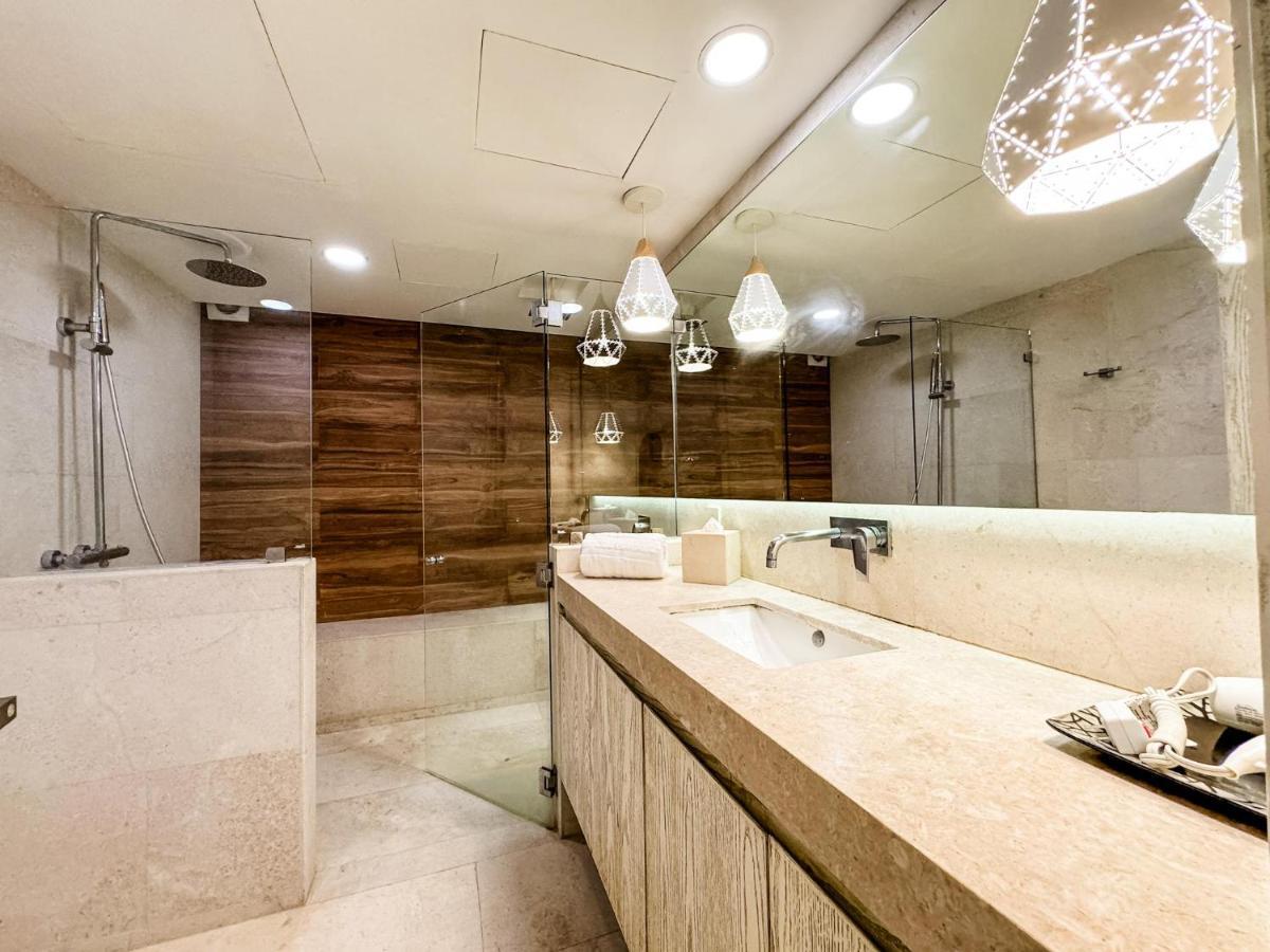 Ata30 -2 Bed Gym Parking Wifi Club Playa del Carmen