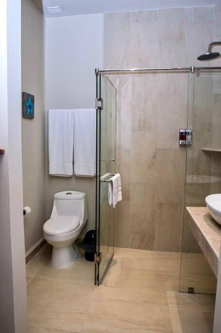 New Modern In Apartment *