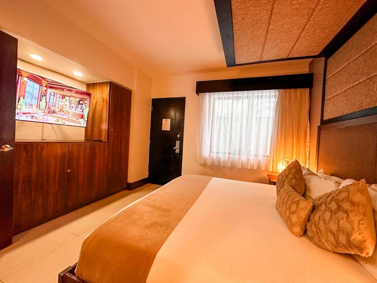 Apartment Ata32 2 Beds Close Beach Gym Big Pool Wifi Parking Playa del Carmen