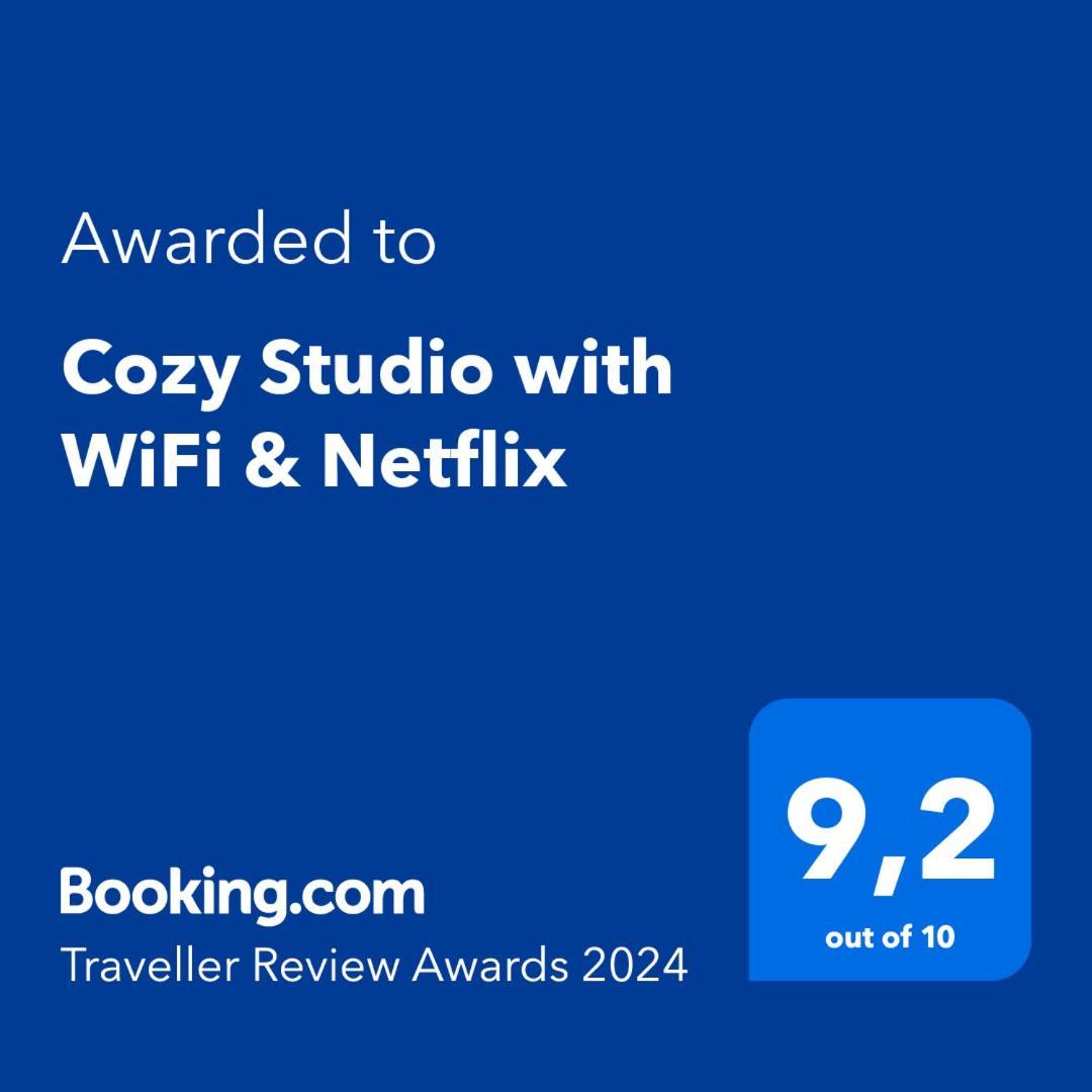 Cozy With Wifi & Netflix