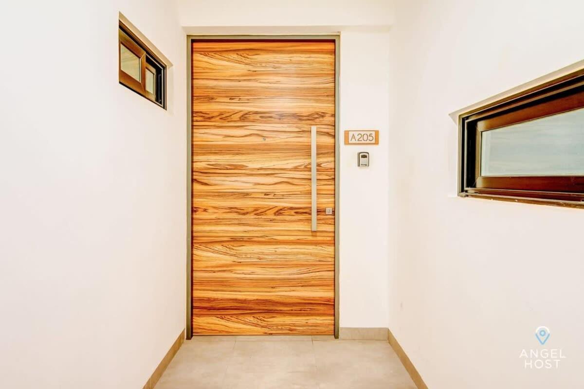 With Amenities Sleeps 8 Roof Pool Gym Holiday home Playa del Carmen
