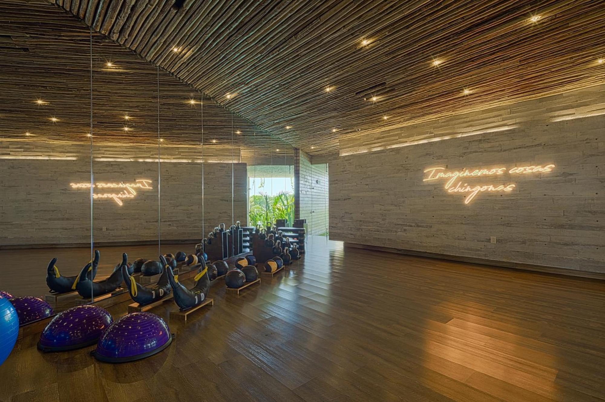 La Casa De La Playa By Xcaret- Adults Only Hotel