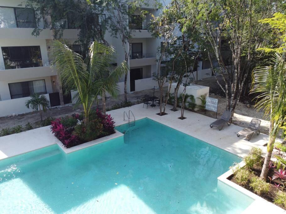 Luxury New With Amazing Pool *