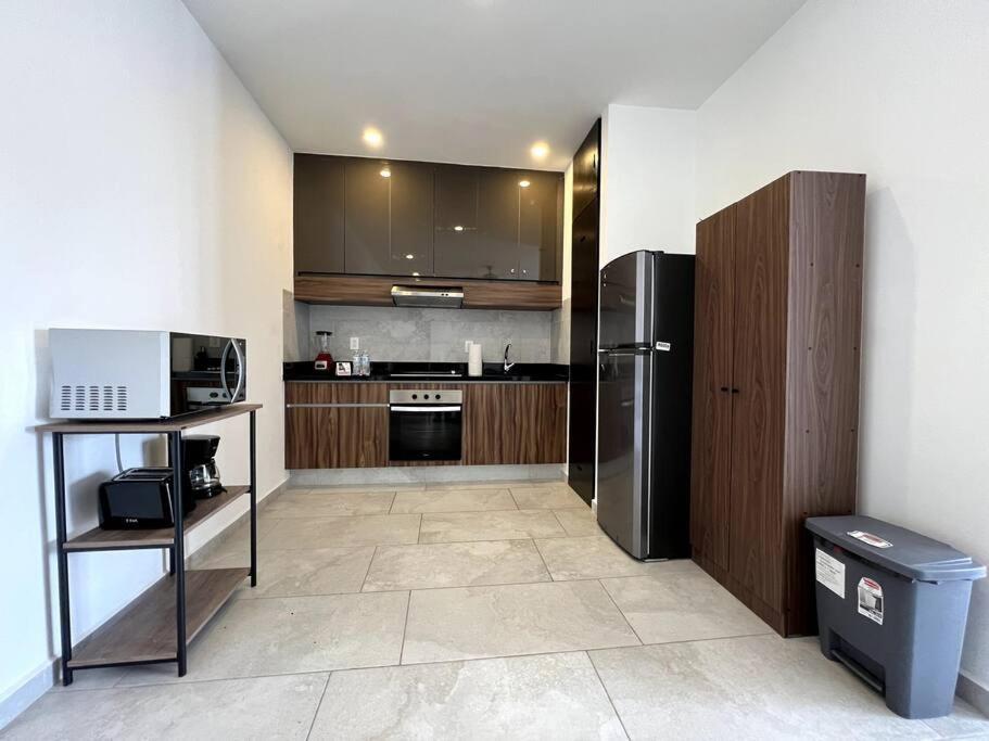 Fast Wifi/5 Min Beach/private Parking Apartment