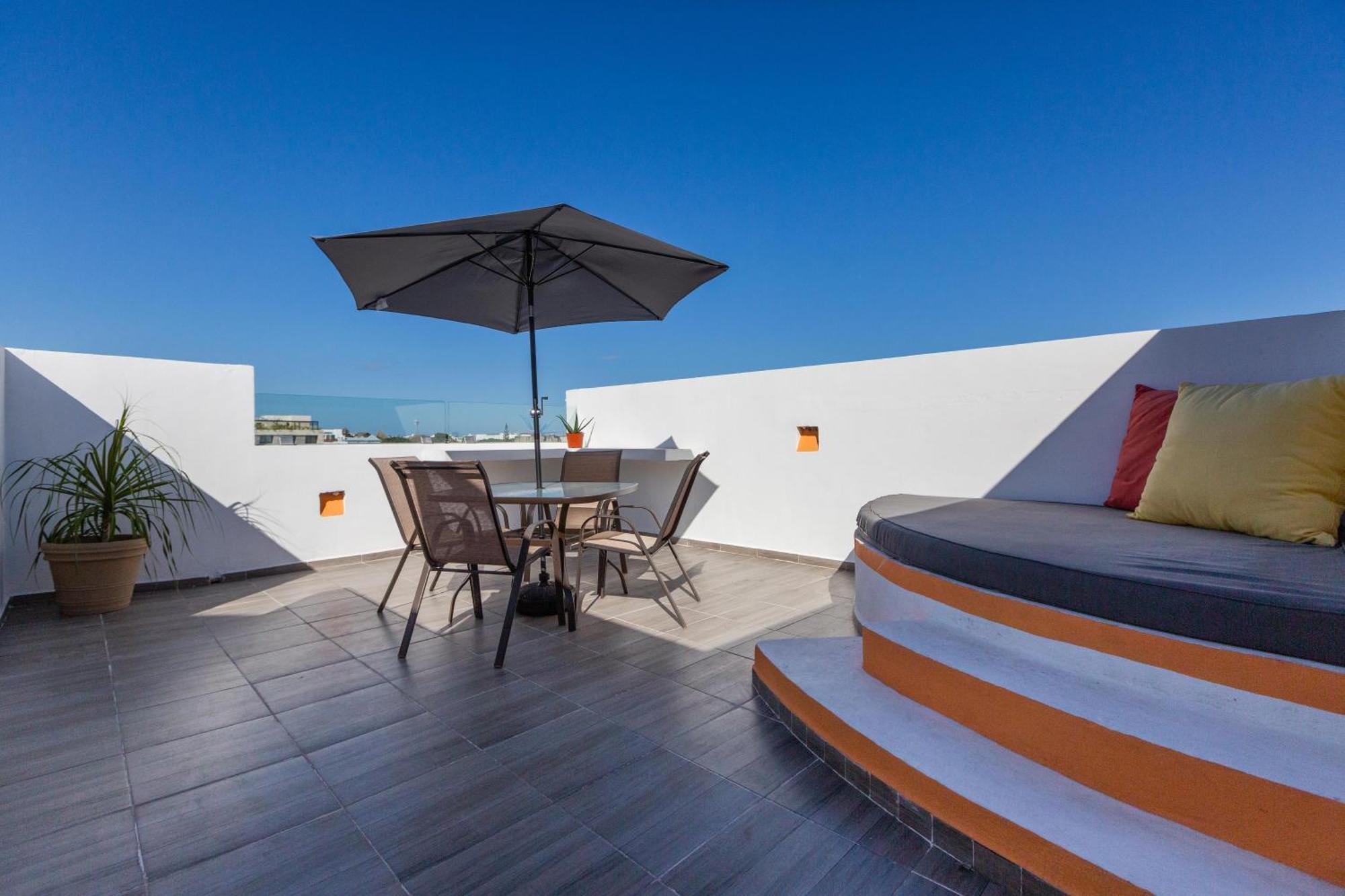 Best And Penthouses With Jacuzzi Pool In Pdc! Playa del Carmen