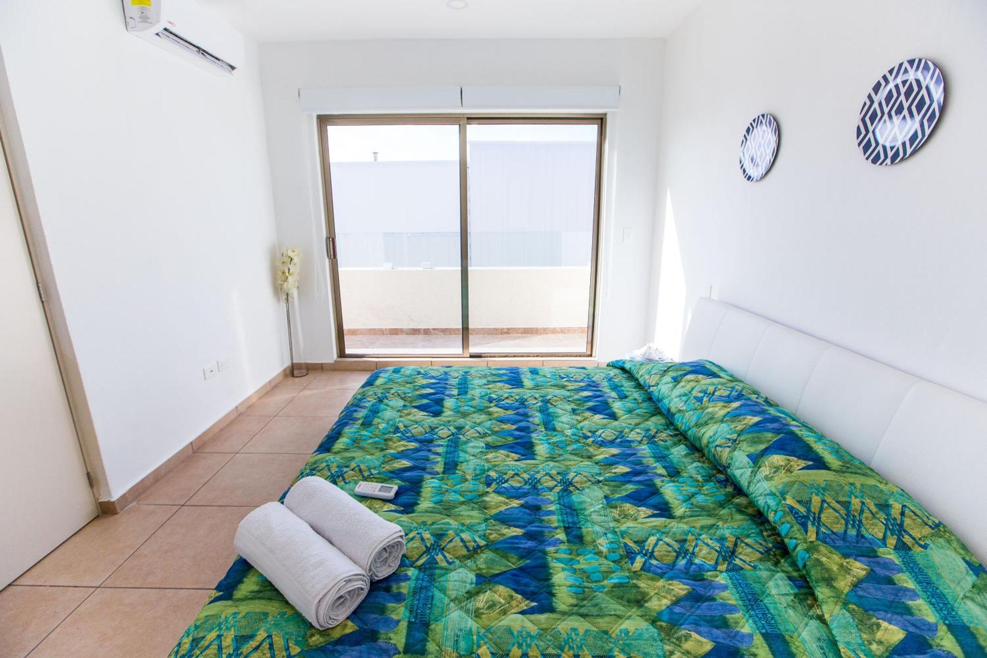 Best And Penthouses With Jacuzzi Pool In Pdc! Apartment