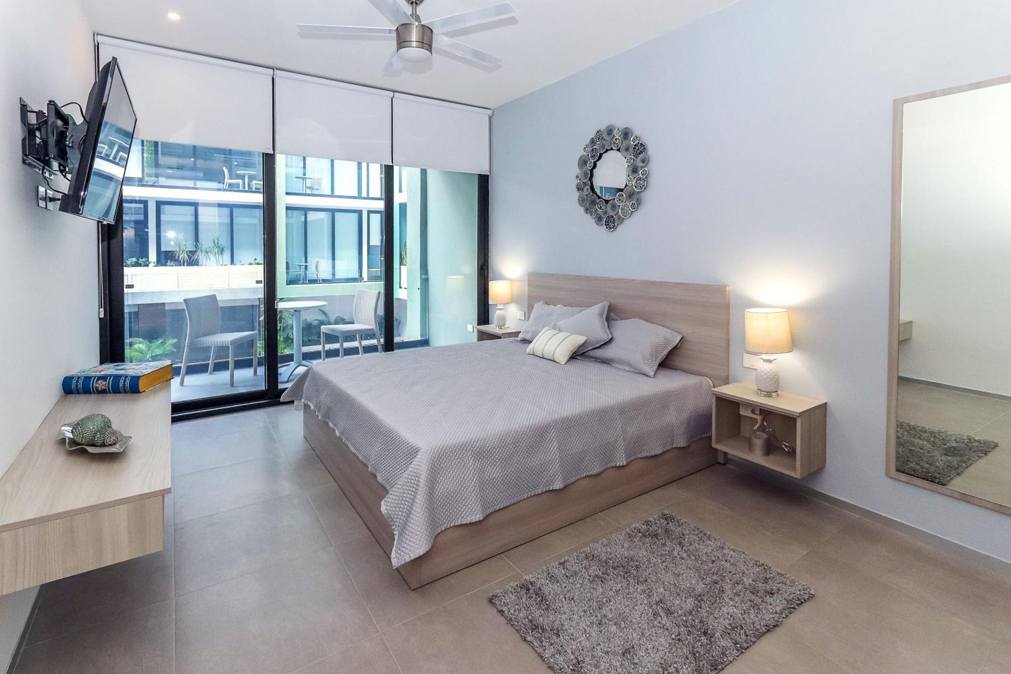 Luxury 1 Bedroom - 2 Pools & Gym - At The - Descanso Apartment Playa del Carmen