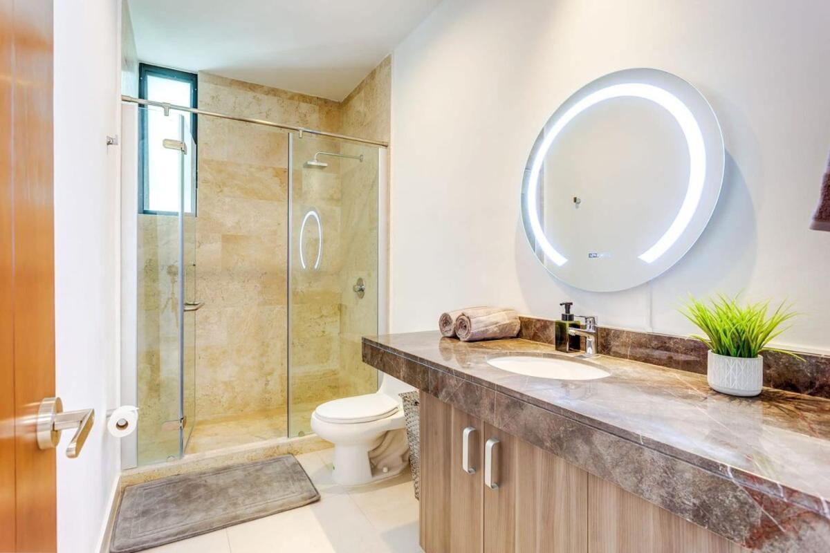New Palmara With Pool And Paddle Court Gated Casa de férias Playa del Carmen
